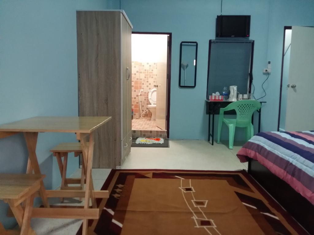 Hana Guesthouse Hua Hin Bagian luar foto