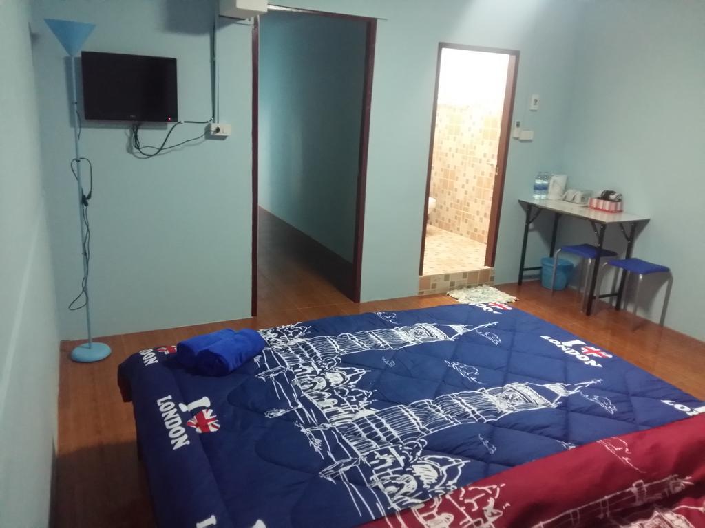 Hana Guesthouse Hua Hin Bagian luar foto