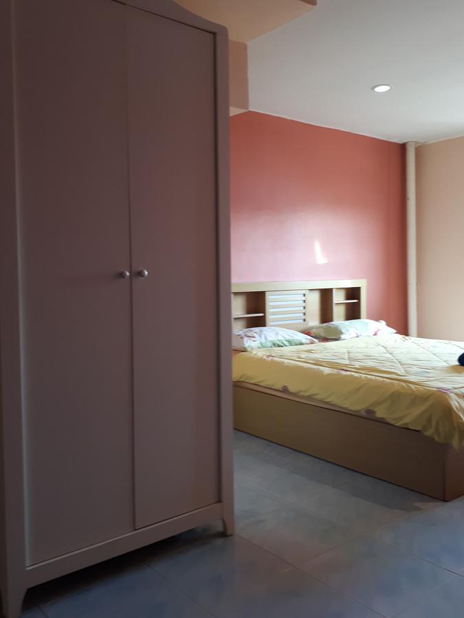 Hana Guesthouse Hua Hin Bagian luar foto