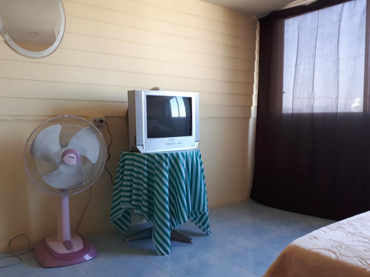 Hana Guesthouse Hua Hin Bagian luar foto