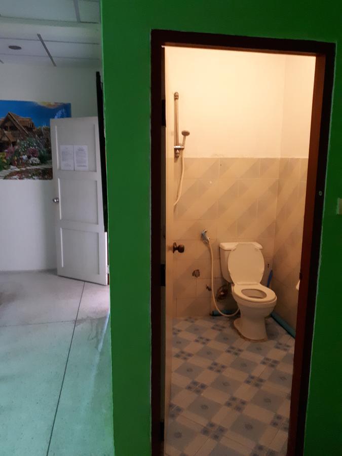Hana Guesthouse Hua Hin Bagian luar foto