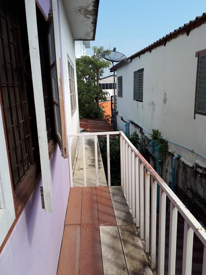 Hana Guesthouse Hua Hin Bagian luar foto